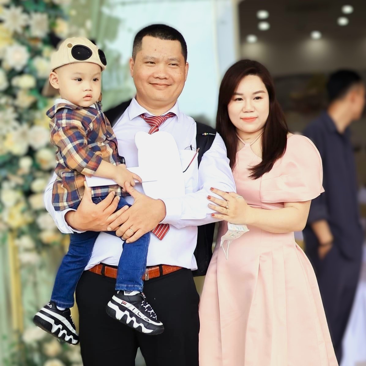 Bé Huỳnh Tấn Phúc Tiến