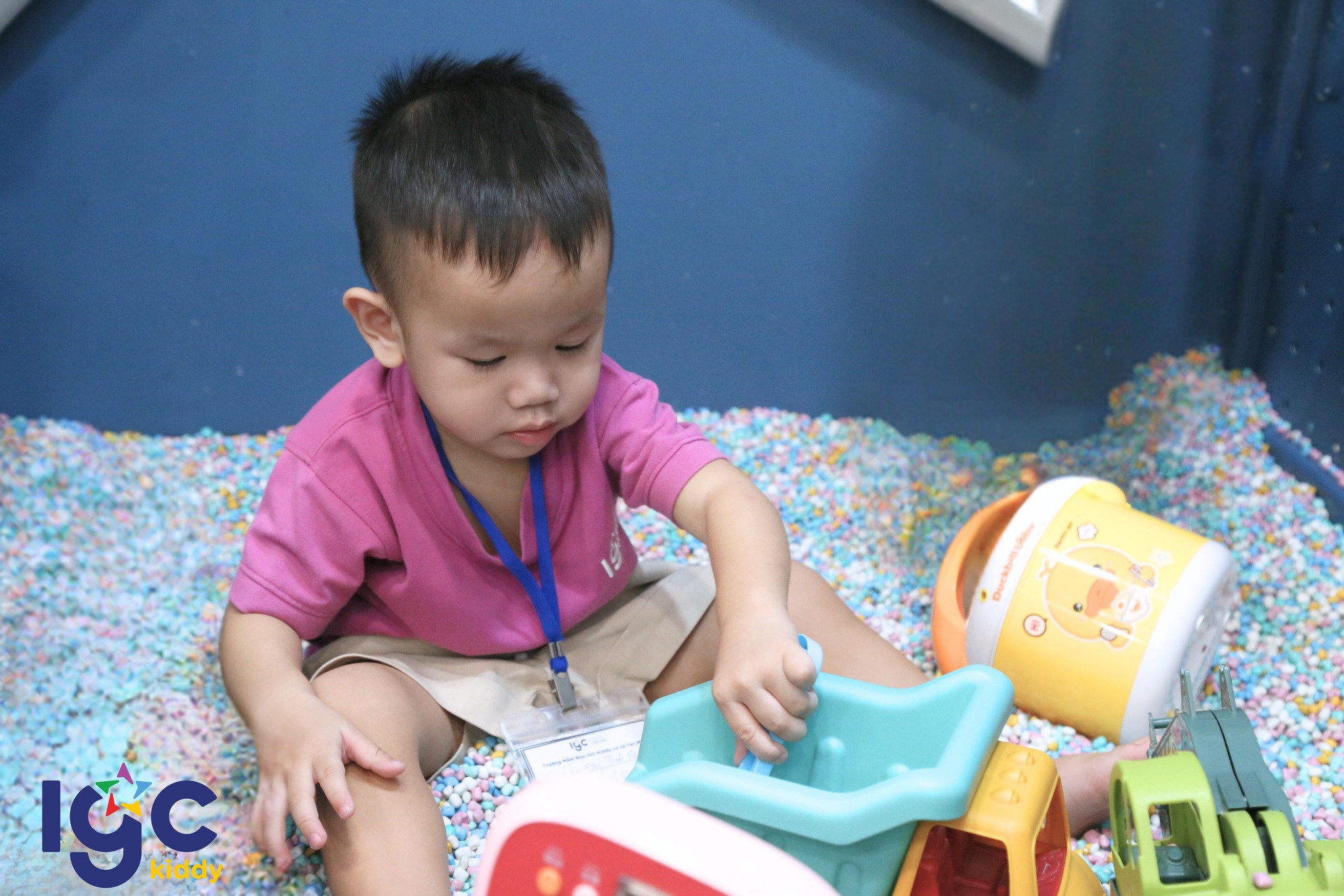 DÃ NGOẠI KHU VUI CHƠI TIZI WORLD