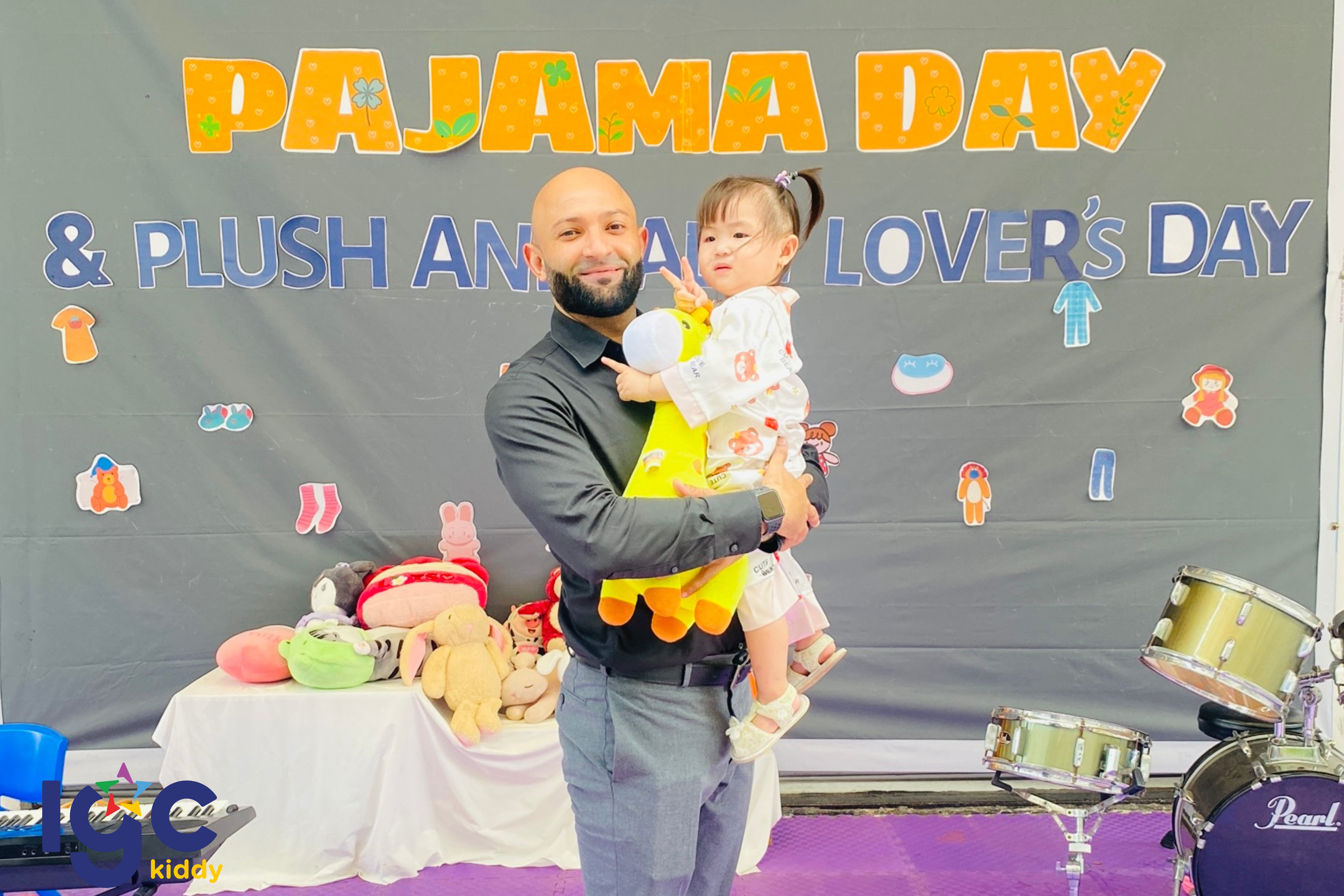 BÉ YÊU DIỆN PIJAMA CÙNG CÁC CÔ TẠI IGC TÂN PHÚ