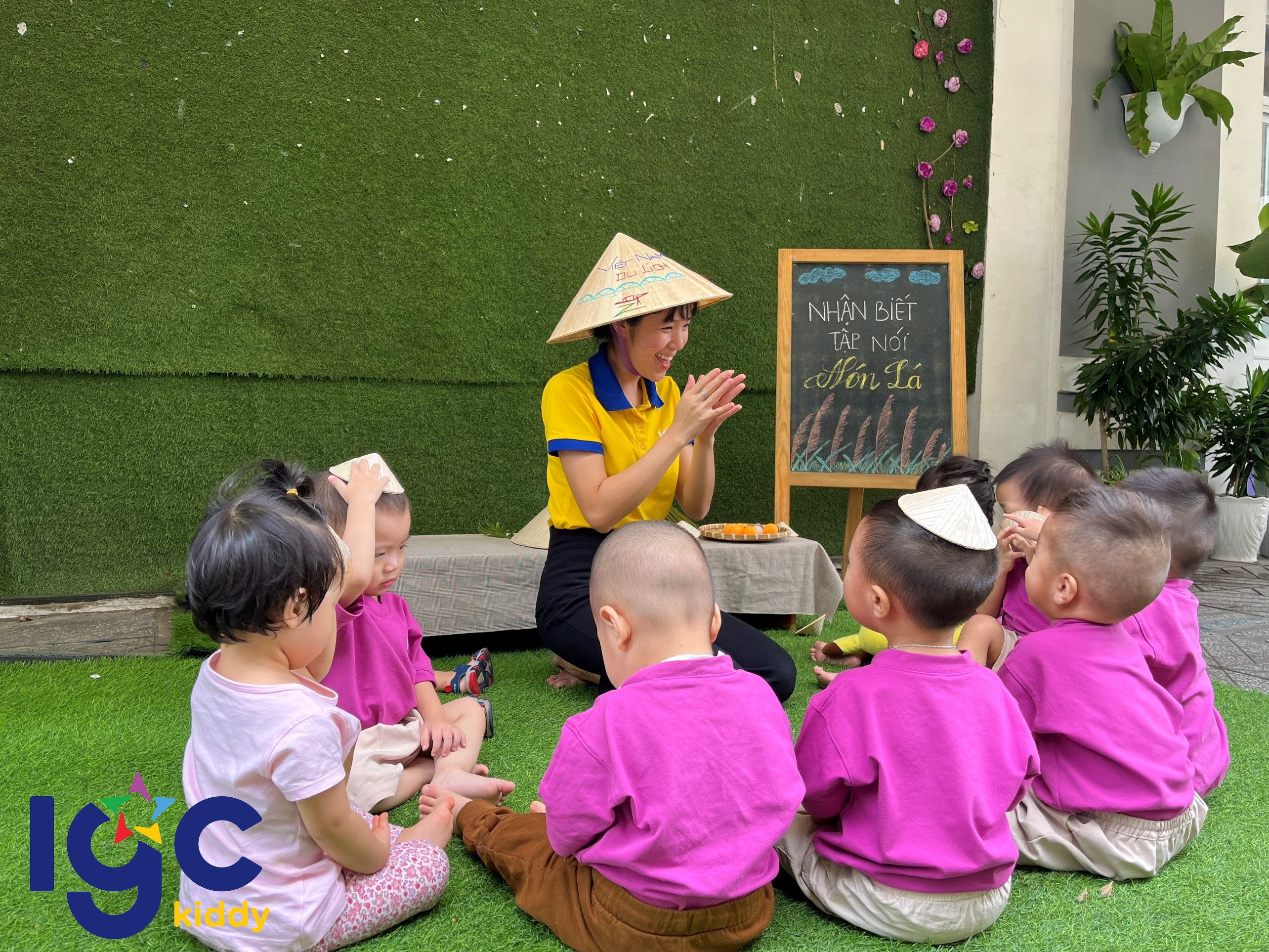 NHẬN BIẾT TẬP NÓI "NÓN LÁ"