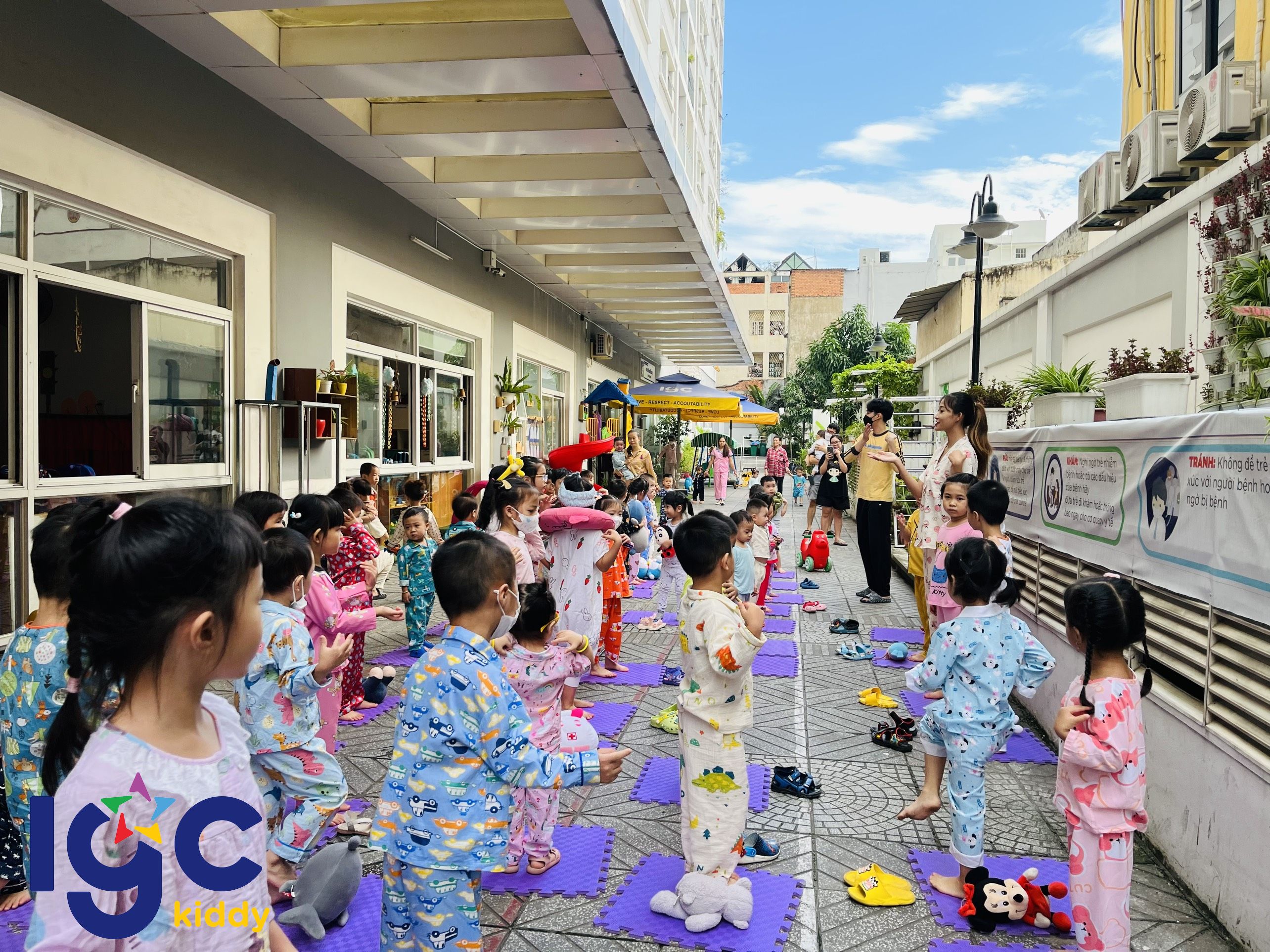 LỄ HỘI “PAJAMA DAY & PLUSH ANIMAL LOVER'S DAY”.