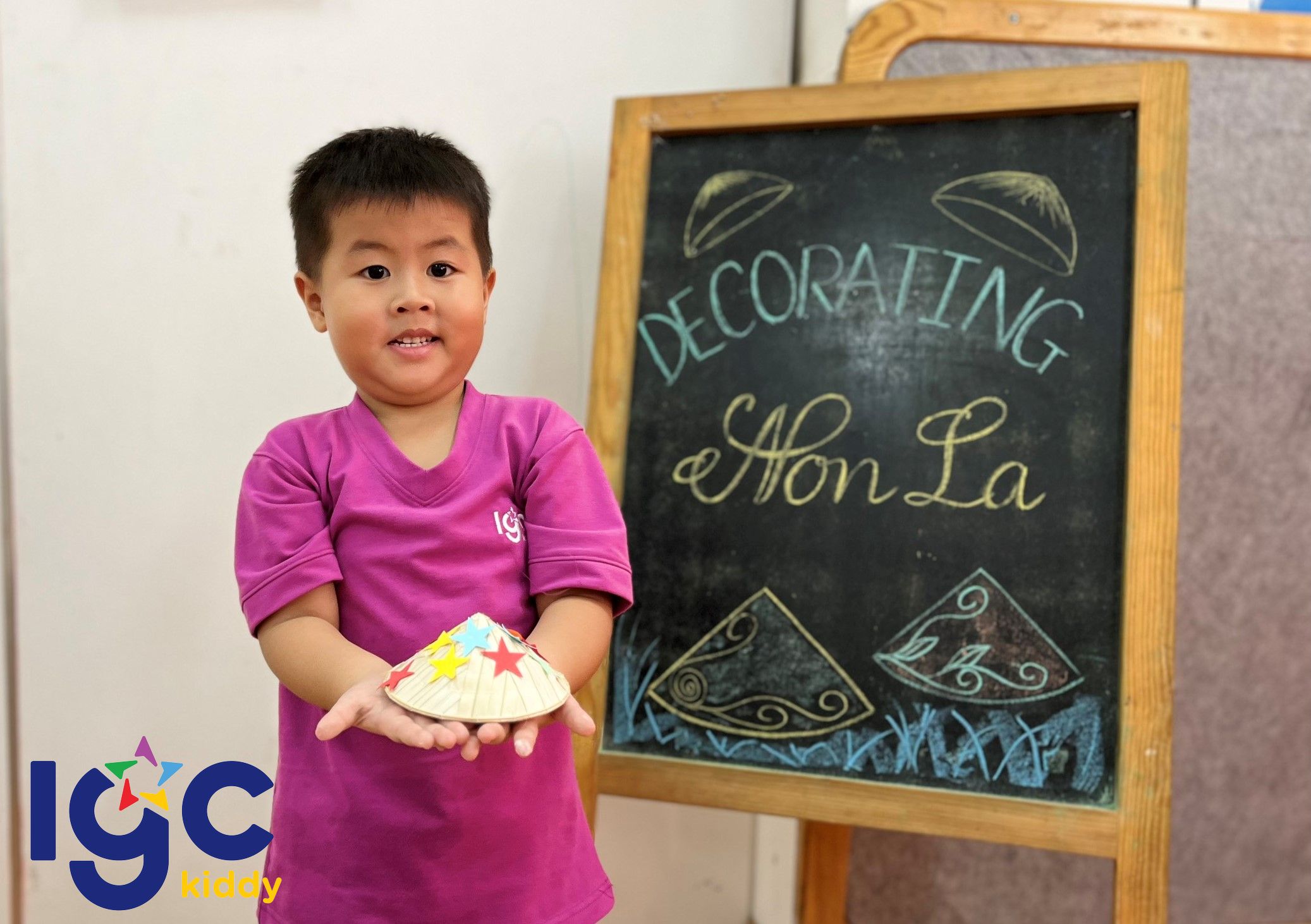 DECORATING “NON LA”